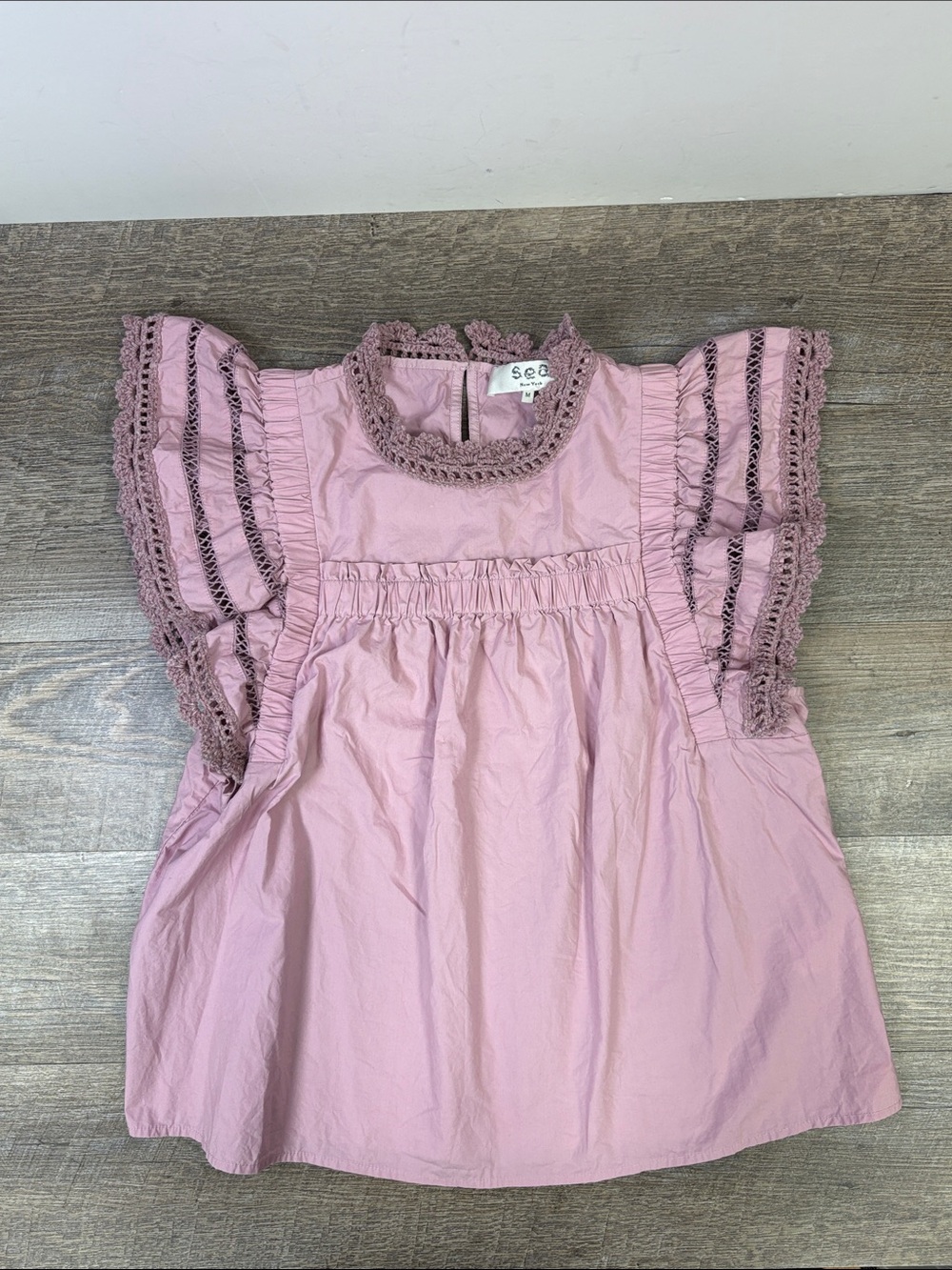Sea New York Pink Crochet Lace Ruffle Flutter Sleeve Top Size M